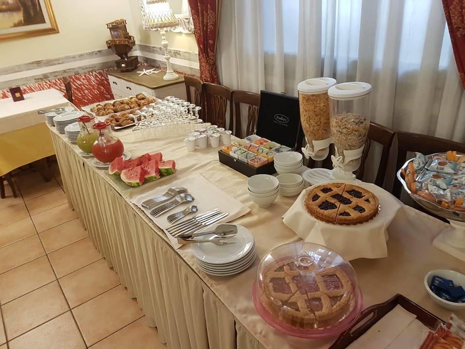 Hotel Sicilia Милан Экстерьер фото